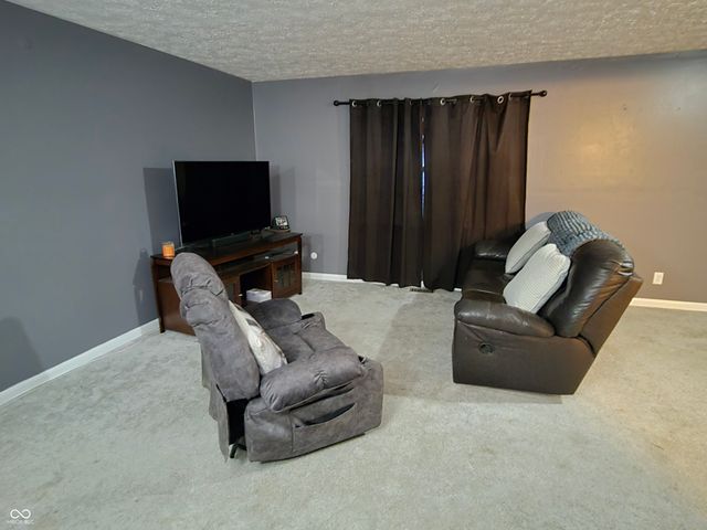 6811 Cordova Drive, Indianapolis, IN 46221