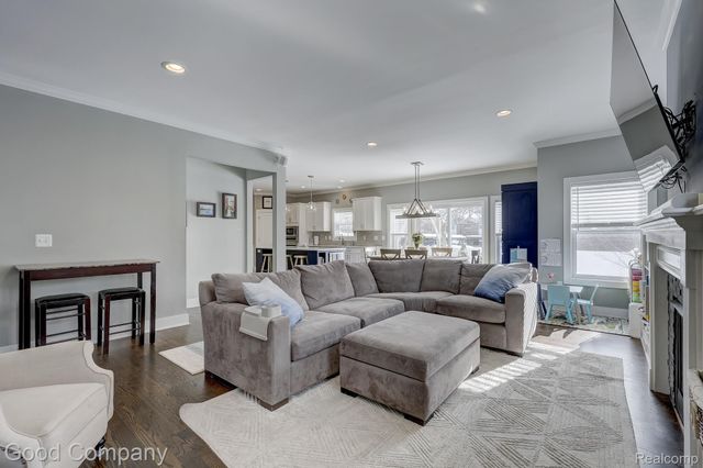 308 Parkdale Avenue, Royal Oak, MI 48073