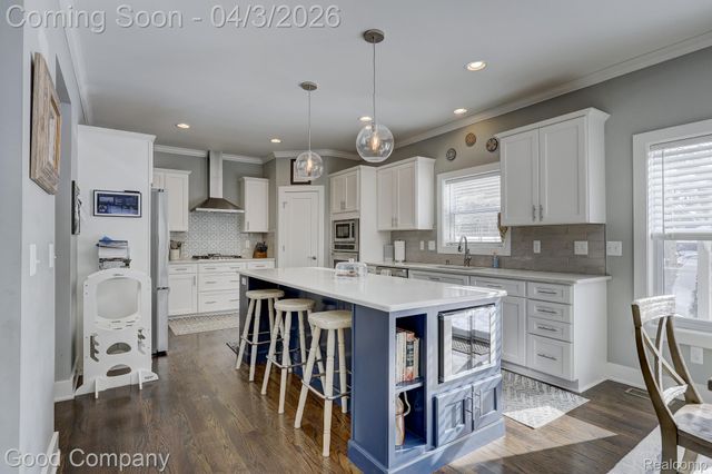 308 Parkdale Avenue, Royal Oak, MI 48073