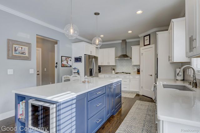 308 Parkdale Avenue, Royal Oak, MI 48073