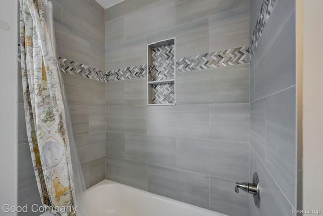 308 Parkdale Avenue, Royal Oak, MI 48073