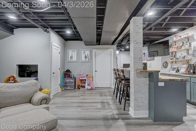 308 Parkdale Avenue, Royal Oak, MI 48073