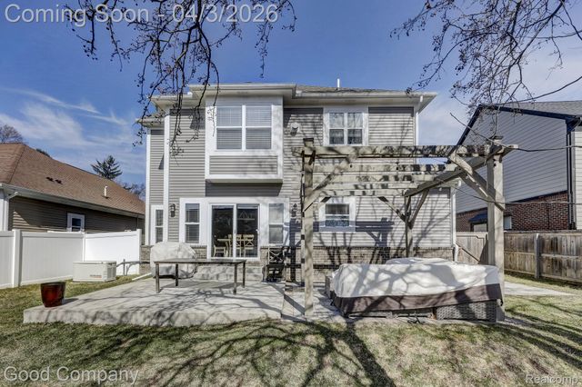 308 Parkdale Avenue, Royal Oak, MI 48073