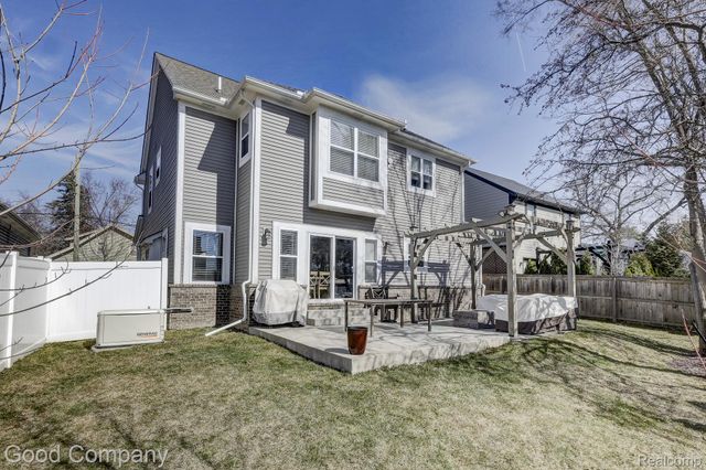 308 Parkdale Avenue, Royal Oak, MI 48073
