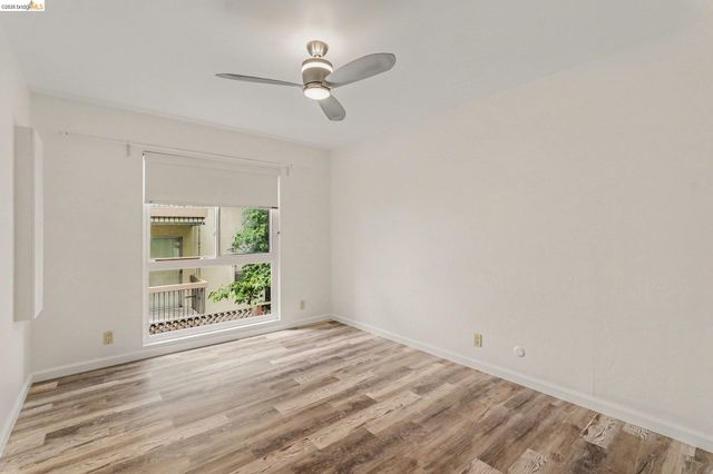 651 Oakland Ave 2D, Oakland, CA 94611