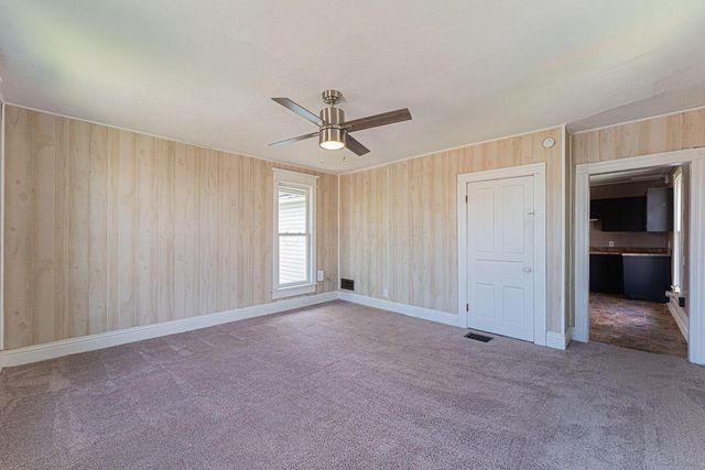 167 Essex Street, Newark, OH 43055