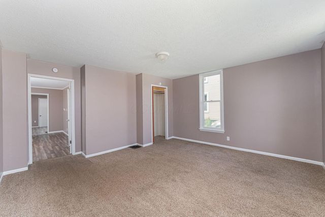 167 Essex Street, Newark, OH 43055