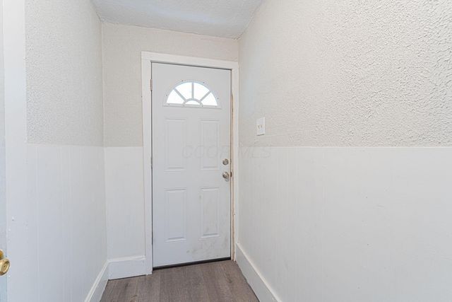 167 Essex Street, Newark, OH 43055