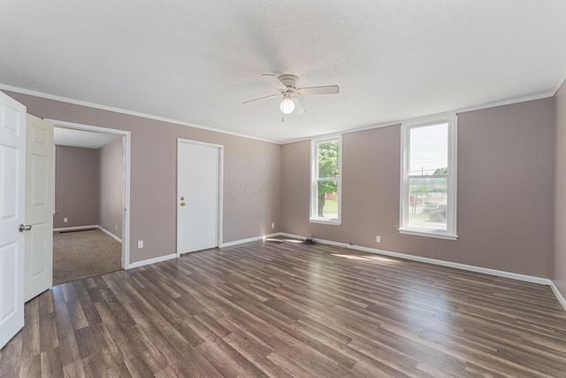 167 Essex Street, Newark, OH 43055