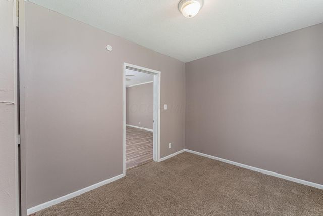 167 Essex Street, Newark, OH 43055