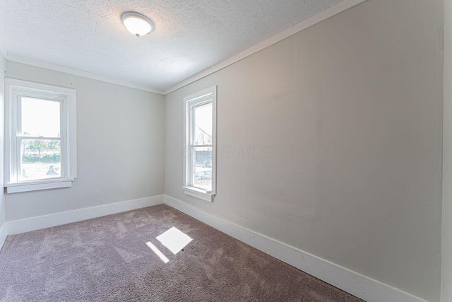 167 Essex Street, Newark, OH 43055