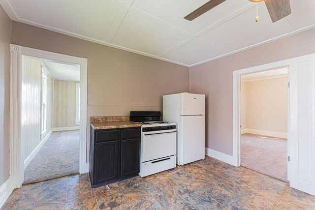 167 Essex Street, Newark, OH 43055