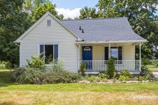 4005 Hendershot Avenue NW, Grand Rapids, MI 49544