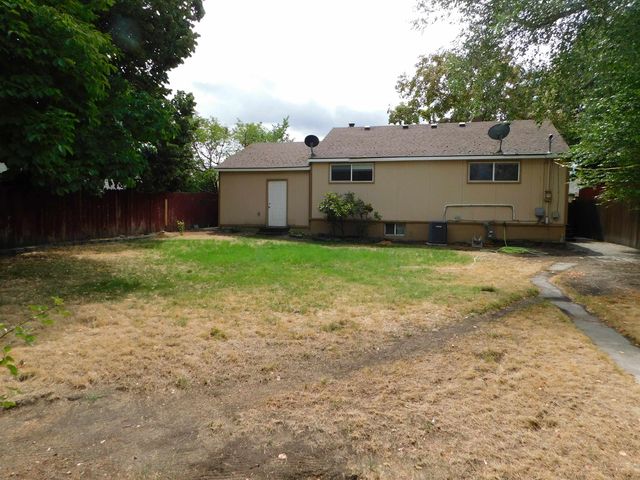 2312 BROAD Ave, Spokane, WA 99205