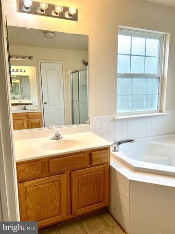 10017 WAMSLEY CT, White Plains, MD 20695
