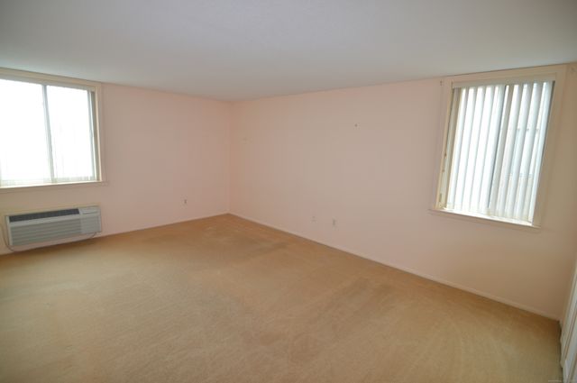 1460 Elm Street 333, Stratford, CT 06615