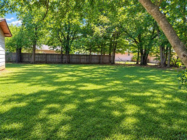 520 Cliff Dr, SE, Cleveland, TN 37323