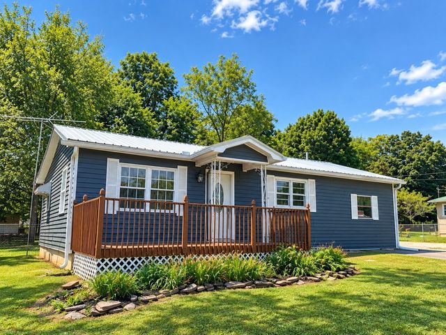 520 Cliff Dr, SE, Cleveland, TN 37323