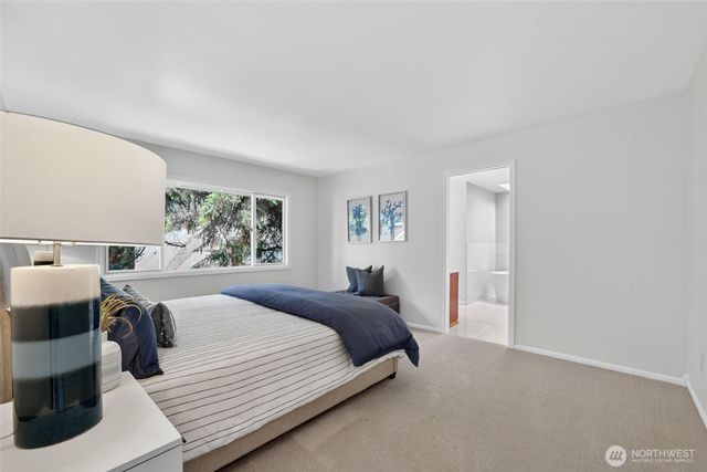 12610 NE 68th Place, Kirkland, WA 98033