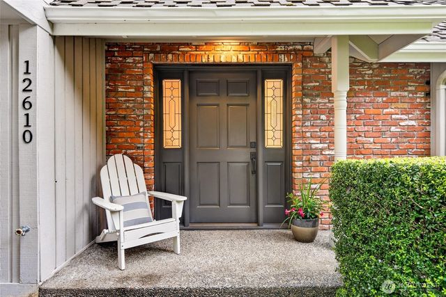 12610 NE 68th Place, Kirkland, WA 98033