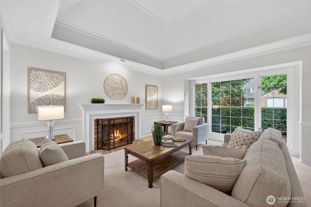 12610 NE 68th Place, Kirkland, WA 98033