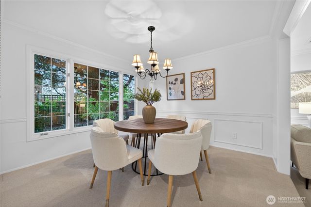 12610 NE 68th Place, Kirkland, WA 98033