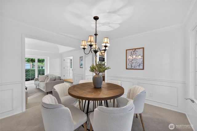 12610 NE 68th Place, Kirkland, WA 98033