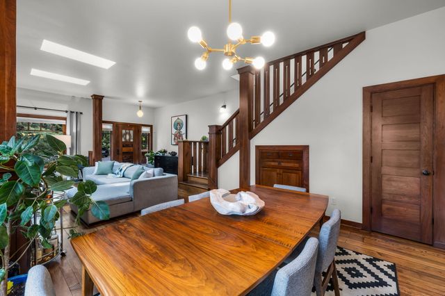 2216 NW 6th Street, Bend, OR 97703