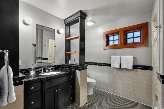 2216 NW 6th Street, Bend, OR 97703