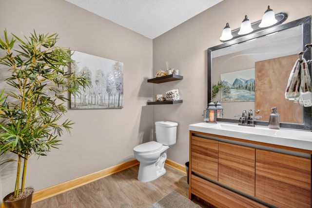 4408 50th Street, Des Moines, IA 50310