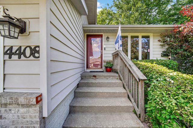 4408 50th Street, Des Moines, IA 50310