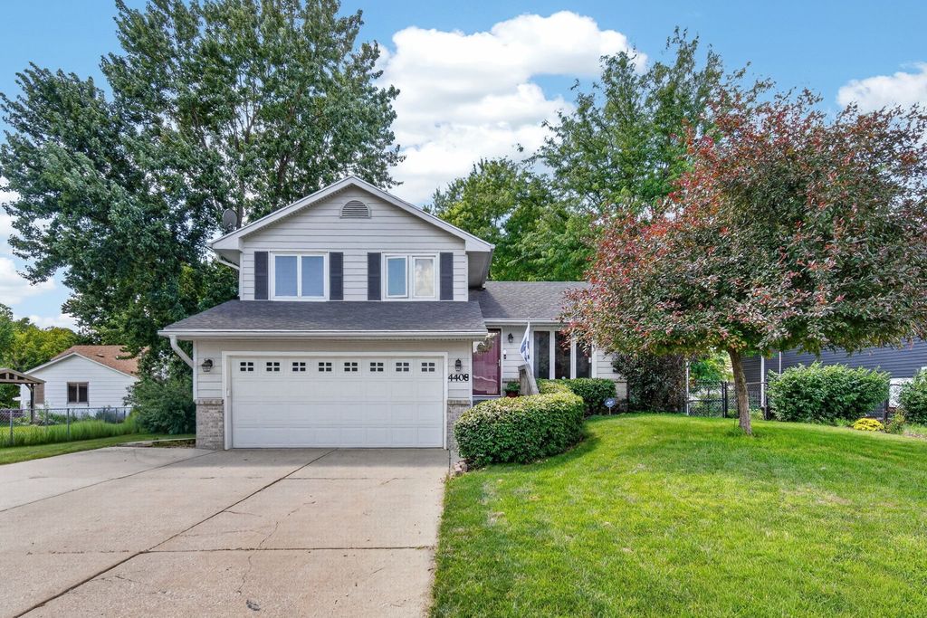 4408 50th Street, Des Moines, IA 50310
