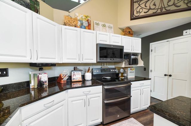 8100 Mitchell Dewitt Road, Plain City, OH 43064