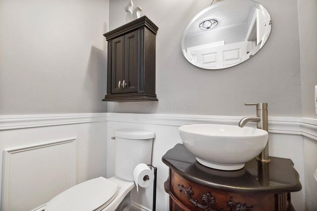 8100 Mitchell Dewitt Road, Plain City, OH 43064