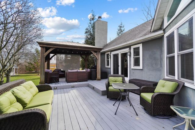 8100 Mitchell Dewitt Road, Plain City, OH 43064