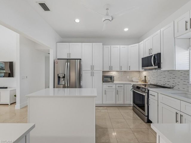 396 Conners AVE, Naples, FL 34108