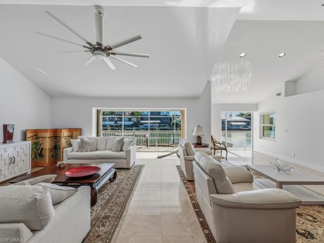 396 Conners AVE, Naples, FL 34108