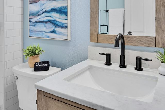 3404 American DR 1105, Lago Vista, TX 78645