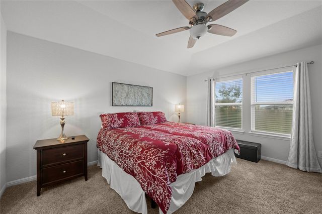 407 Water Way Ave, Hutto, TX 78634