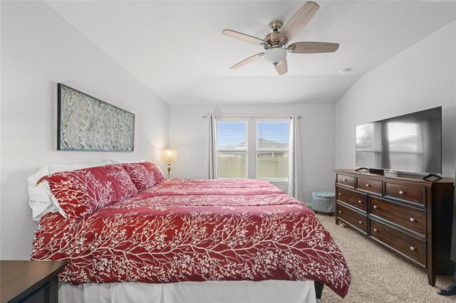407 Water Way Ave, Hutto, TX 78634