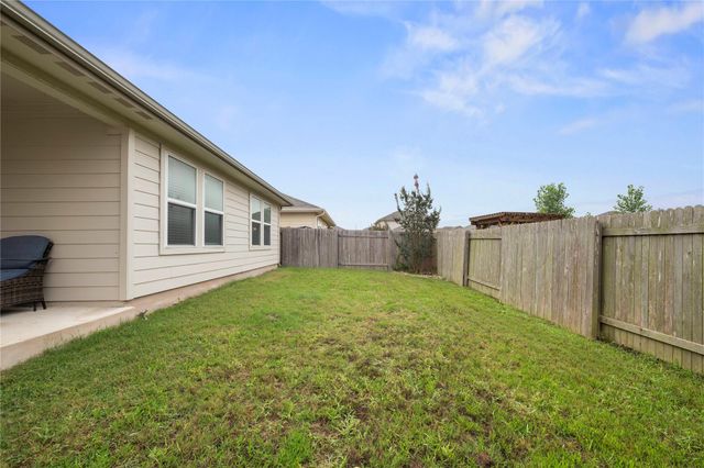 407 Water Way Ave, Hutto, TX 78634