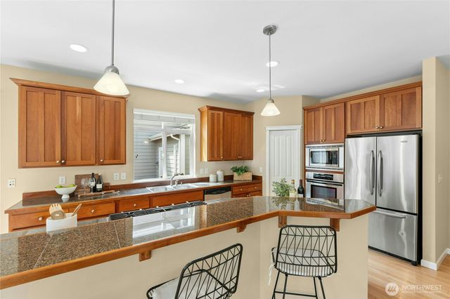 3127 NE Magnolia Street, Issaquah, WA 98029