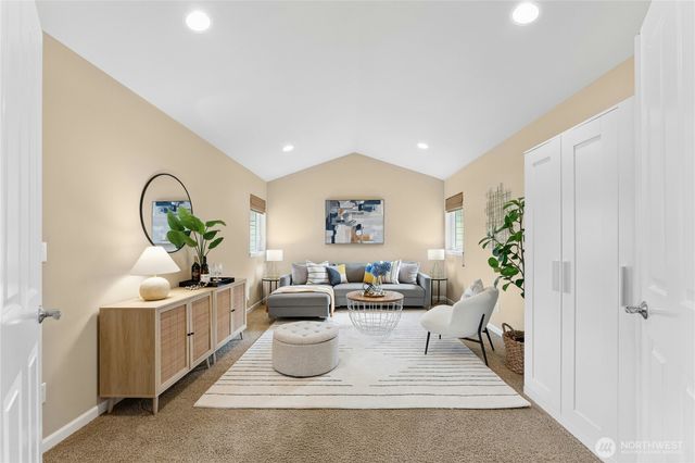 3127 NE Magnolia Street, Issaquah, WA 98029