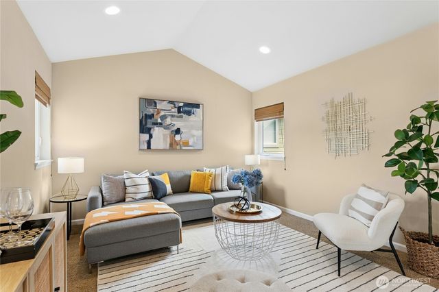 3127 NE Magnolia Street, Issaquah, WA 98029