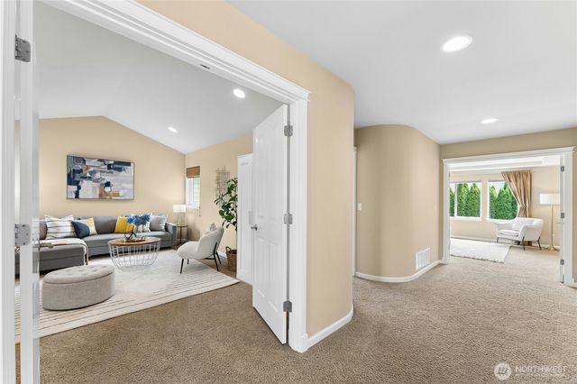 3127 NE Magnolia Street, Issaquah, WA 98029
