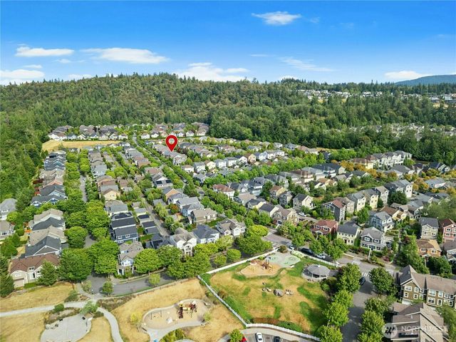 3127 NE Magnolia Street, Issaquah, WA 98029