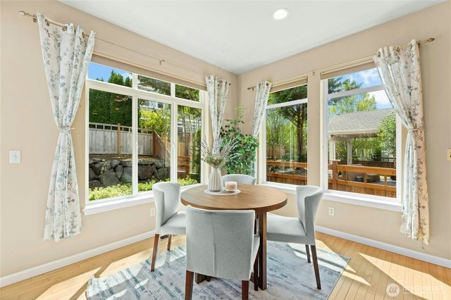 3127 NE Magnolia Street, Issaquah, WA 98029