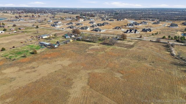 10828 N Memorial Drive, Owasso, OK 74055