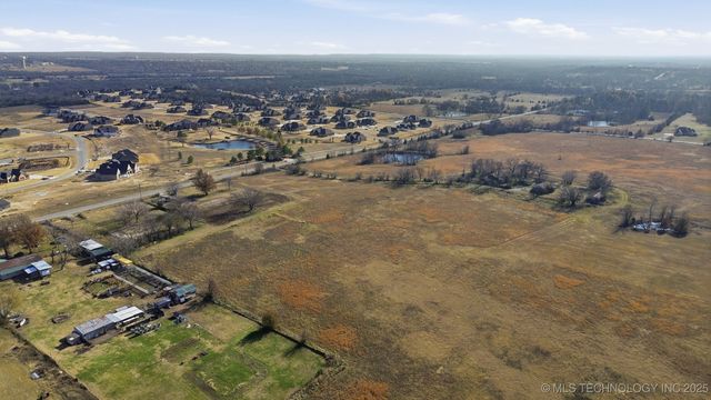 10828 N Memorial Drive, Owasso, OK 74055