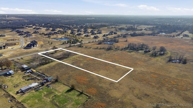 10828 N Memorial Drive, Owasso, OK 74055